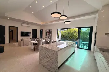 3 Bedroom Villa for rent in Huai Yai, Chonburi
