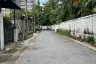2 Bedroom Townhouse for rent in Khlong Tan Nuea, Bangkok