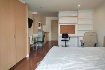 1 Bedroom Condo for sale in Silom Terrace, Silom, Bangkok near MRT Silom