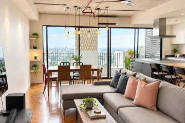 2 Bedroom Condo for rent in Icon III, Khlong Tan Nuea, Bangkok near BTS Thong Lo