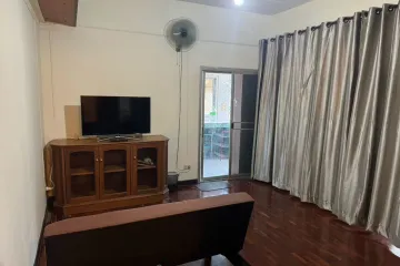 2 Bedroom Condo for sale in Metro Place, Si Phraya, Bangkok near MRT Sam Yan