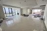 3 Bedroom Condo for rent in Baan Yen Akard, Chong Nonsi, Bangkok near MRT Lumpini