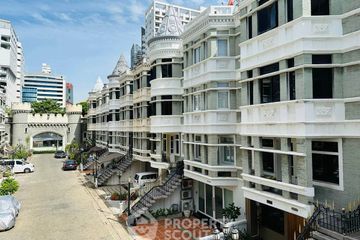 4 Bedroom Townhouse for rent in Moo Baan Chicha Castle, Khlong Toei Nuea, Bangkok near MRT Phetchaburi