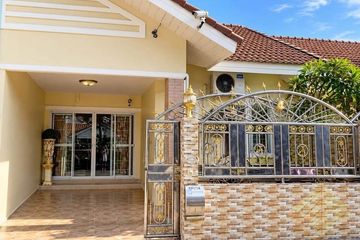 2 Bedroom Townhouse for sale in Chokchai Village 7, Nong Prue, Chonburi