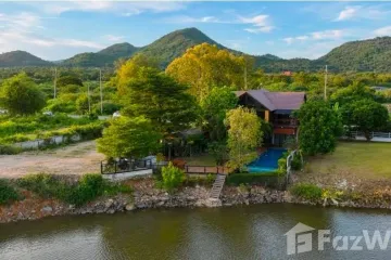 5 Bedroom Villa for sale in Pak Nam Pran, Prachuap Khiri Khan