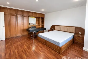 3 Bedroom Condo for rent in D.S. Tower 1 Sukhumvit 33, Khlong Tan Nuea, Bangkok near BTS Phrom Phong
