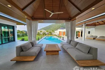 4 Bedroom Villa for sale in Hillside Hamlet Homes 10, Thap Tai, Prachuap Khiri Khan
