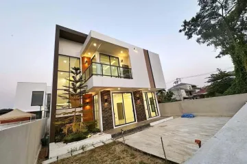 3 Bedroom House for sale in San Phranet, Chiang Mai