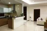 3 Bedroom Condo for rent in Piyathip Place, Khlong Tan Nuea, Bangkok near BTS Phrom Phong