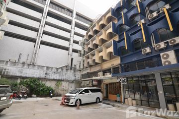 4 Bedroom Townhouse for sale in Suriyawong, Bangkok near BTS Chong Nonsi