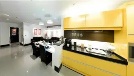 2 Bedroom Condo for sale in Khlong Toei Nuea, Bangkok near MRT Sukhumvit