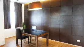 2 Bedroom Condo for rent in Nantiruj Tower, Khlong Toei, Bangkok near BTS Asoke