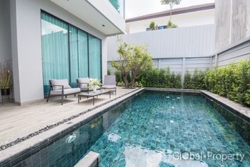 4 Bedroom House for sale in Madcha Le Villa, Na Kluea, Chonburi