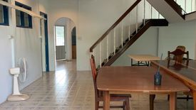 6 Bedroom House for rent in Khlong Ton Sai, Bangkok near BTS Charoen Nakhon