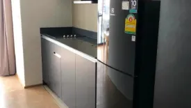 2 Bedroom Condo for rent in Si Phraya, Bangkok near MRT Sam Yan