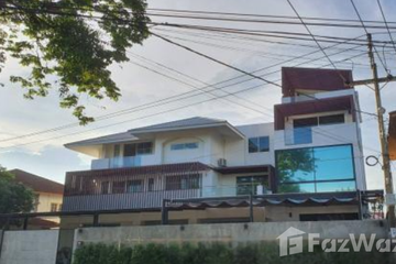 4 Bedroom House for sale in Pricha Lam Phet Village, Hua Mak, Bangkok near MRT Khlong Ban Ma