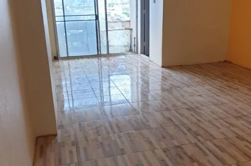 1 Bedroom Condo for sale in Charan Garden, Bang Waek, Bangkok near BTS Bang Wa