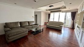 3 Bedroom Condo for rent in D.S. Tower 1 Sukhumvit 33, Khlong Tan Nuea, Bangkok near BTS Phrom Phong