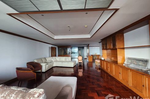 3 Bedroom Condo for sale in Oriental Towers, Khlong Tan Nuea, Bangkok near BTS Thong Lo