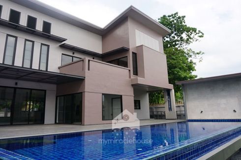 5 Bedroom House for rent in Khlong Tan Nuea, Bangkok near BTS Phrom Phong