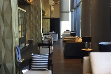 1 Bedroom Condo for sale in The Crest Sukhumvit 34, Khlong Tan, Bangkok near BTS Thong Lo