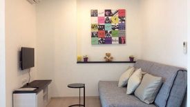 2 Bedroom Condo for sale in Life Ratchadapisek, Huai Khwang, Bangkok near MRT Huai Khwang