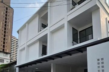 5 Bedroom Townhouse for rent in Khlong Tan, Bangkok near BTS Thong Lo