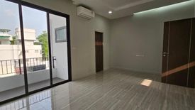 5 Bedroom Townhouse for rent in Khlong Tan, Bangkok near BTS Thong Lo