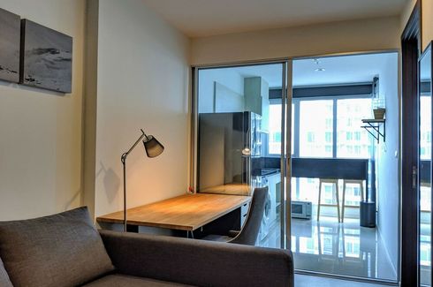 1 Bedroom Condo for rent in Rhythm Sathorn - Narathiwas, Thung Maha Mek, Bangkok near BTS Chong Nonsi