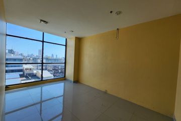Commercial for rent in Silom, Bangkok near BTS Chong Nonsi