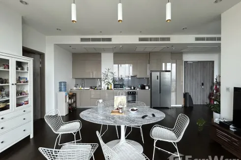 3 Bedroom Condo for rent in Whizdom Essence, Bang Chak, Bangkok near BTS Punnawithi