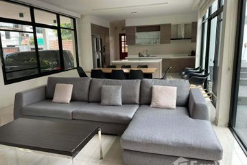 4 Bedroom Villa for rent in Khlong Toei Nuea, Bangkok near MRT Sukhumvit