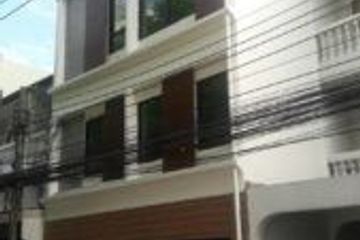 9 Bedroom Townhouse for sale in Khlong Tan Nuea, Bangkok near BTS Phrom Phong