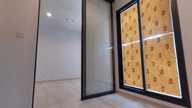 1 Bedroom Condo for sale in Life One Wireless, Lumpini, Bangkok near BTS Ploen Chit