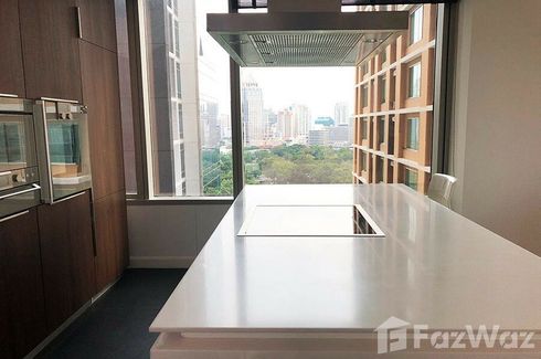 3 Bedroom Condo for sale in 185 Rajadamri, Langsuan, Bangkok near BTS Ratchadamri