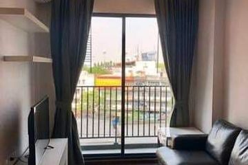 1 Bedroom Condo for rent in C Ekkamai, Khlong Tan Nuea, Bangkok near BTS Ekkamai