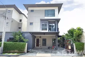 4 Bedroom House for Sale or Rent in Baan Klang Muang Rama 9-Onnut, Prawet, Bangkok near Airport Rail Link Ban Thap Chang