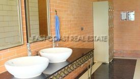 2 Bedroom Condo for sale in Na Jomtien, Chonburi