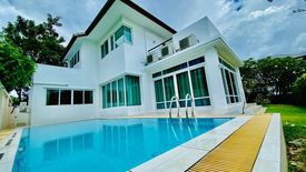 5 Bedroom House for Sale or Rent in Na Kluea, Chonburi