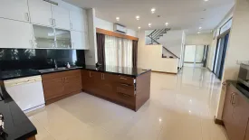 4 Bedroom House for rent in Patsara Gardens, Khlong Tan Nuea, Bangkok