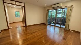 4 Bedroom House for rent in Khlong Toei, Bangkok