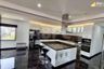 4 Bedroom Condo for sale in Siam Oriental Garden 2, Nong Prue, Chonburi