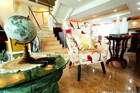 3 Bedroom Condo for sale in Chateau Dale Thabali Condo, Nong Prue, Chonburi