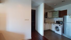 1 Bedroom Condo for rent in Baan Sathorn Condo, Khlong Toei Nuea, Bangkok near MRT Phetchaburi