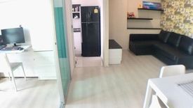 2 Bedroom Condo for sale in Life Ratchadapisek, Huai Khwang, Bangkok near MRT Huai Khwang