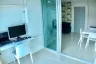2 Bedroom Condo for sale in Life Ratchadapisek, Huai Khwang, Bangkok near MRT Huai Khwang