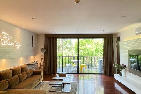 2 Bedroom Condo for rent in Benviar Tonson Residence, Lumpini, Bangkok near BTS Ratchadamri