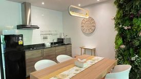 2 Bedroom Condo for rent in Benviar Tonson Residence, Lumpini, Bangkok near BTS Ratchadamri