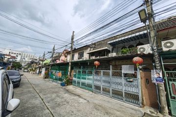 2 Bedroom Townhouse for sale in Arun Amarin, Bangkok
