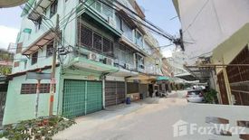 3 Bedroom Townhouse for sale in Maha Phruettharam, Bangkok near MRT Hua Lamphong